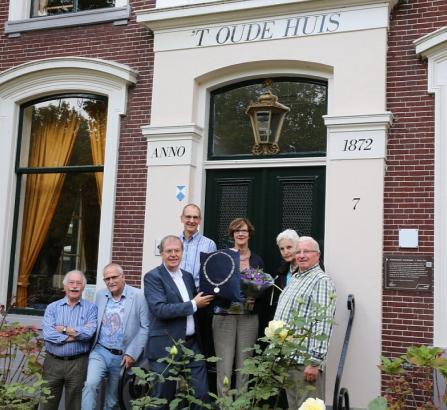 3 BESTUUR Doelstelling De centrale doelstelling van het HGOS is het in beeld brengen van het historisch erfgoed van Zoetermeer ( voor 1935 Zegwaart en Zoetermeer) en het verspreiden van de waarde van