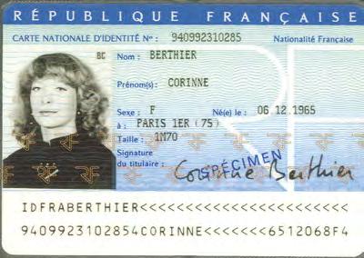 Frankrijk Sinds 1-1-2014 krijgen personen die 18 jaar of ouder zijn bij afgifte van een nieuwe IK er een die 15 jaar geldig is (staat vermeld op de achterzijde).